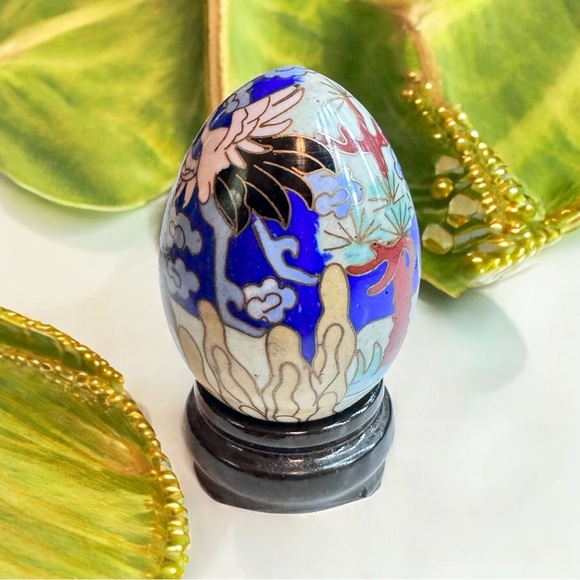 Chinese Cloisonné Enamel Egg & Wooden Stand - Picture 10 of 11